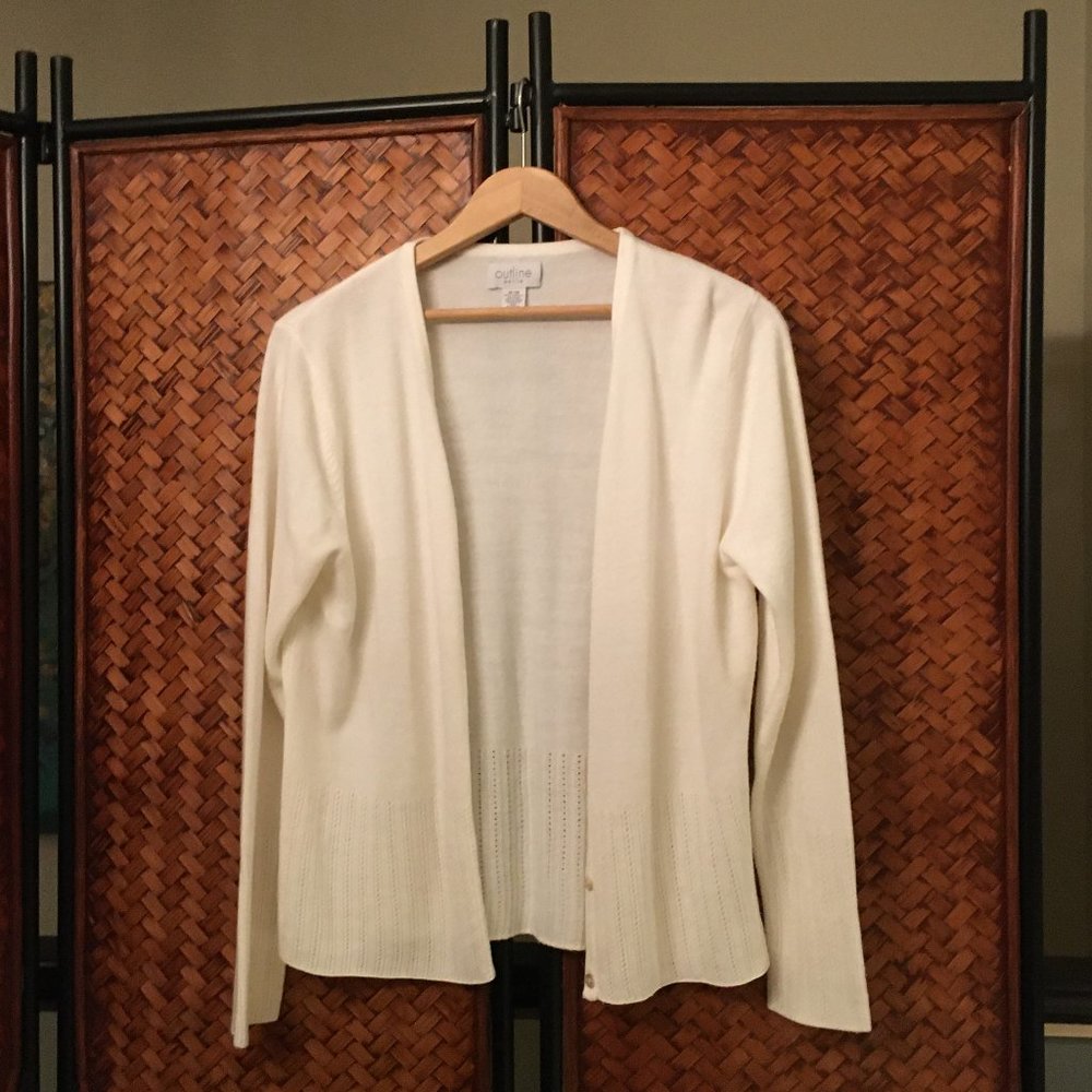 Outline Petite Cream Soft Button Down Balletcore Knit Cardigan - M